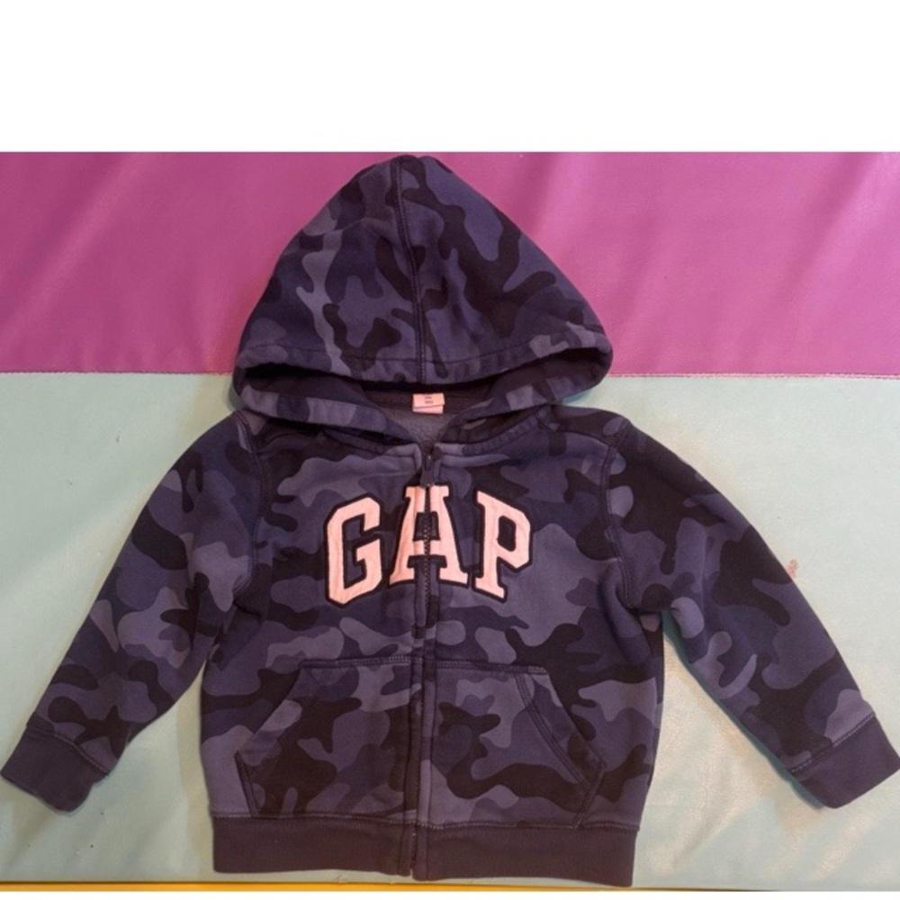GAP Kids Blue Camo Hoodie. Size 3T.